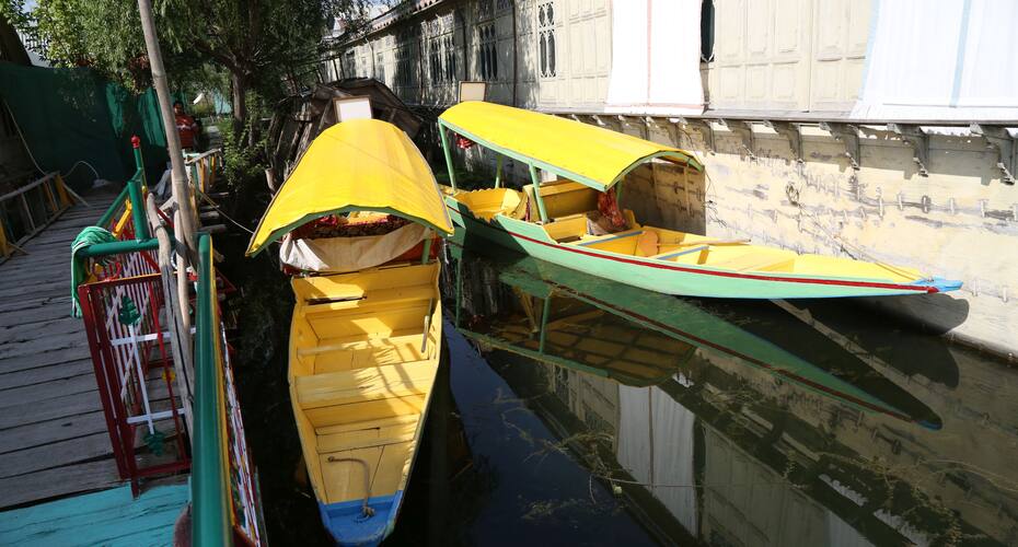 S. Shabash Houseboat, Srinagar 4